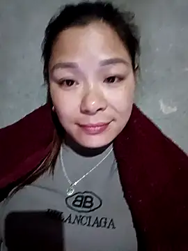 Snapshot of Lyla_john chatting on February 4, 2026, 1:17 pm Lyla john online show from February 4, 2026, 1:17 pm