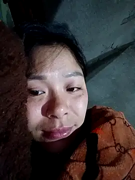 Snapshot of Lyla_john chatting on February 3, 2026, 6:22 am Lyla john online show from February 3, 2026, 6:22 am