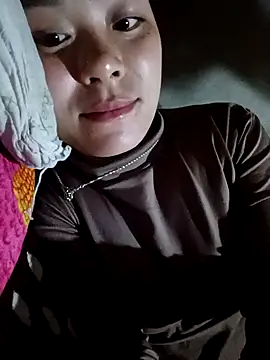 Snapshot of Lyla_john chatting on February 6, 2026, 11:06 am Lyla john online show from February 6, 2026, 11:06 am