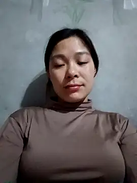 Snapshot of Lyla_john chatting on January 18, 2026, 1:42 am Lyla john online show from January 18, 2026, 1:42 am