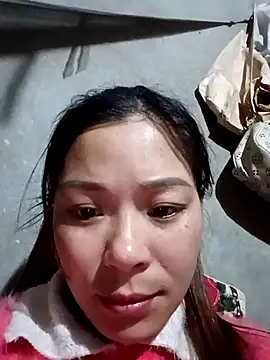 Snapshot of Lyla_john chatting on February 8, 2026, 12:58 pm Lyla john online show from February 8, 2026, 12:58 pm