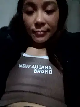 Snapshot of Lyla_john chatting on January 18, 2026, 1:47 pm Lyla john online show from January 18, 2026, 1:47 pm