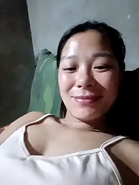 Snapshot of Lyla_john chatting on February 8, 2026, 12:30 am Lyla john online show from February 8, 2026, 12:30 am