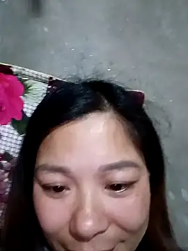 Snapshot of Lyla_john chatting on February 9, 2026, 1:31 pm Lyla john online show from February 9, 2026, 1:31 pm