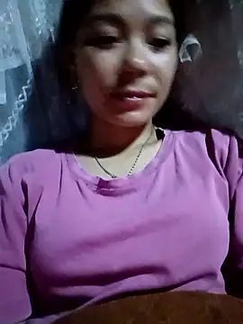 Snapshot of Lyla_john chatting on February 25, 2026, 2:06 pm Lyla john online show from February 25, 2026, 2:06 pm