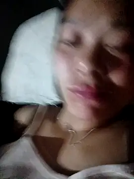 Snapshot of Lyla_john chatting on February 6, 2026, 11:34 pm Lyla john online show from February 6, 2026, 11:34 pm