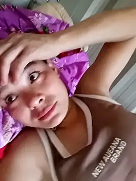 Snapshot of Lyla_john chatting on February 28, 2026, 4:45 am Lyla john online show from February 28, 2026, 4:45 am