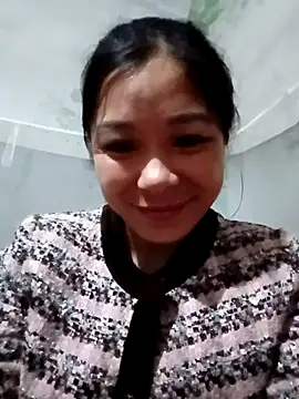 Snapshot of Lyla_john chatting on January 9, 2026, 12:23 pm Lyla john online show from January 9, 2026, 12:23 pm