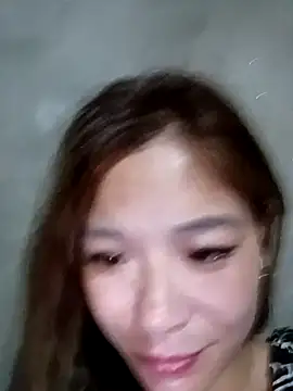 Snapshot of Lyla_john chatting on February 24, 2026, 12:50 pm Lyla john online show from February 24, 2026, 12:50 pm