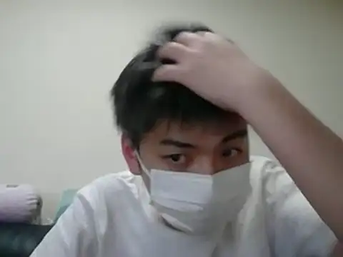 Snapshot of shunshun001006 chatting on April 25, 2026, 1:36 pm shunshun001006 online show from April 25, 2026, 1:36 pm