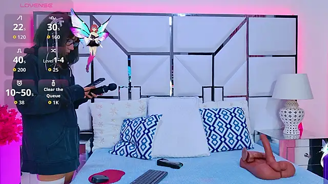 BunnySexyy18 online show from January 16, 2026, 8:24 pm