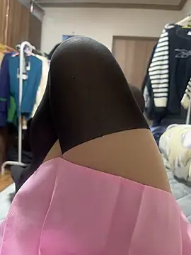 stockingsfixedposition online show from December 1, 2025, 8:26 am