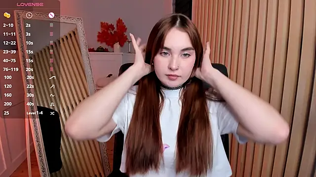  cutie  angel  online show from November 11, 2025, 9:48 am