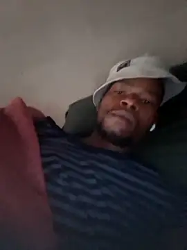 Lelow5038 online show from April 18, 2026, 5:32 am