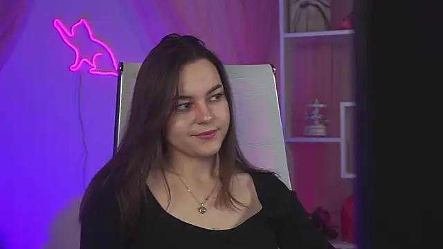Snapshot of FrancescaCavaliere chatting on May 28, 2026, 9:28 am FrancescaCavaliere online show from May 28, 2026, 9:28 am