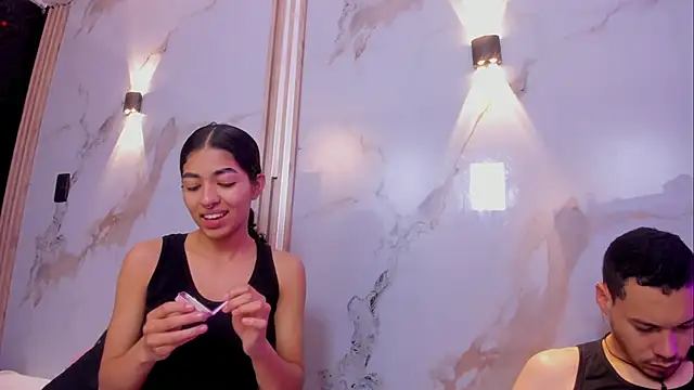 Aron and molly online show from February 28, 2026, 12:27 pm