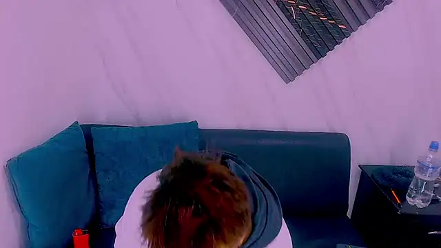 Liam York  online show from April 15, 2026, 4:29 am