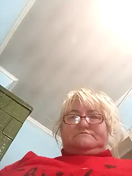 Snapshot of MilaTamila456 chatting on November 30, 2025, 7:42 am MilaTamila456 online show from November 30, 2025, 7:42 am