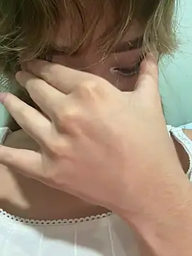 latinahorny11 online show from February 14, 2026, 5:18 am