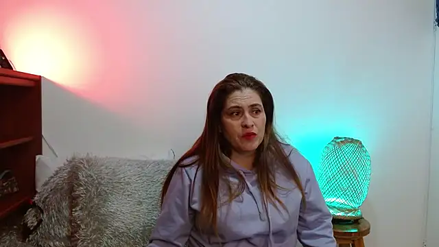 Snapshot of dayan_hanks chatting on February 5, 2026, 3:46 am dayan hanks online show from February 5, 2026, 3:46 am