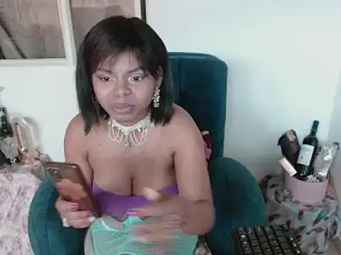 Rey lizeth73 online show from November 15, 2025, 8:24 pm