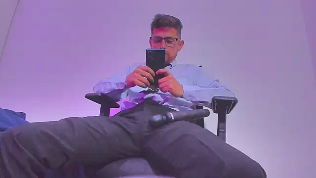 Prince1 dark online show from November 21, 2025, 7:29 am