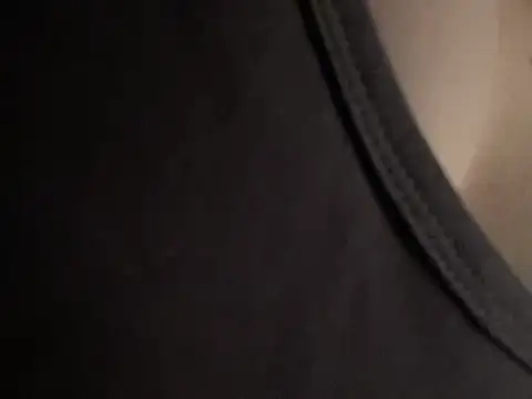 caicaibb online show from November 12, 2025, 4:55 pm