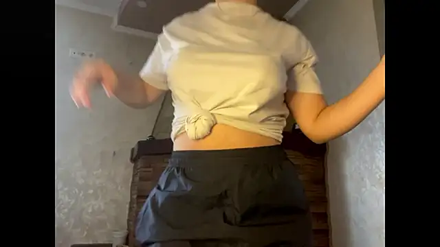 Snapshot of LatishaDopler chatting on November 9, 2025, 9:46 am LatishaDopler online show from November 9, 2025, 9:46 am