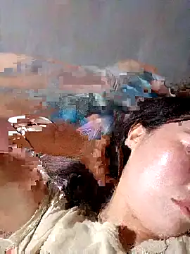 blonde blg online show from April 16, 2026, 1:23 pm