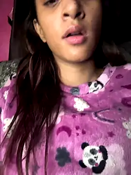 Your   Moonlight online show from December 18, 2025, 7:29 pm