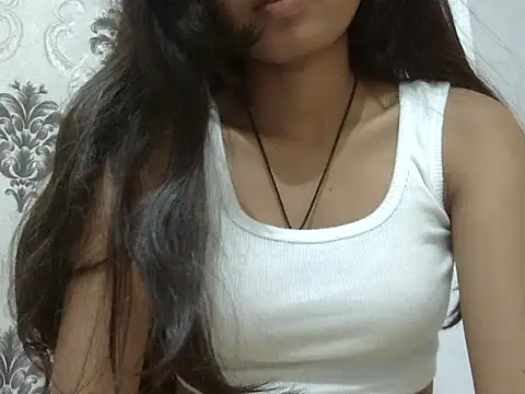 SEXY PRIYA83 online show from March 21, 2026, 9:36 am