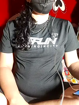 HotGirl23231 online show from July 26, 2026, 6:37 pm