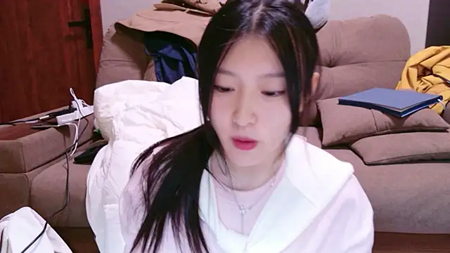 Snapshot of ZhaoZhaoDaWang chatting on November 13, 2025, 1:04 pm ZhaoZhaoDaWang online show from November 13, 2025, 1:04 pm