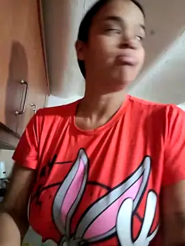 kyliecastell online show from November 11, 2025, 4:46 pm