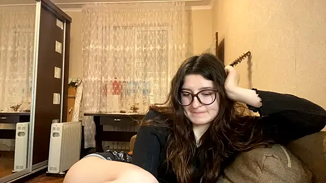 Snapshot of DonnieBooton chatting on January 5, 2026, 5:27 pm DonnieBooton online show from January 5, 2026, 5:27 pm