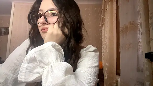 Snapshot of DonnieBooton chatting on November 13, 2025, 1:15 pm DonnieBooton online show from November 13, 2025, 1:15 pm