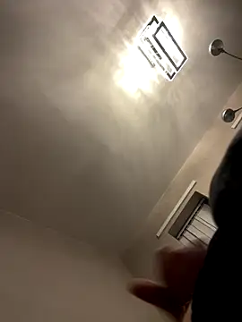 Kinkycouple142 online show from November 20, 2025, 4:29 pm