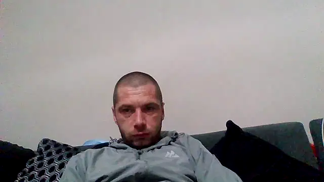 Kinkycouple142 online show from March 27, 2026, 7:26 pm