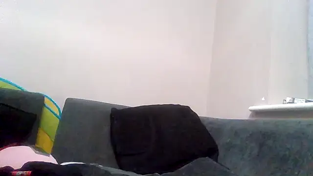 Kinkycouple142 online show from April 10, 2026, 7:21 pm