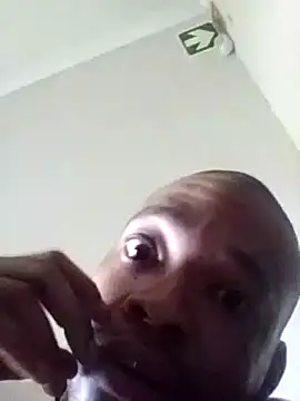 Leftout- online show from November 25, 2025, 6:14 am