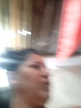 Snapshot of Sra_Angelina chatting on February 14, 2026, 3:18 am Sra Angelina online show from February 14, 2026, 3:18 am