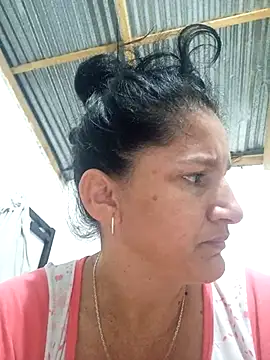 Snapshot of Sra_Angelina chatting on January 16, 2026, 6:17 am Sra Angelina online show from January 16, 2026, 6:17 am