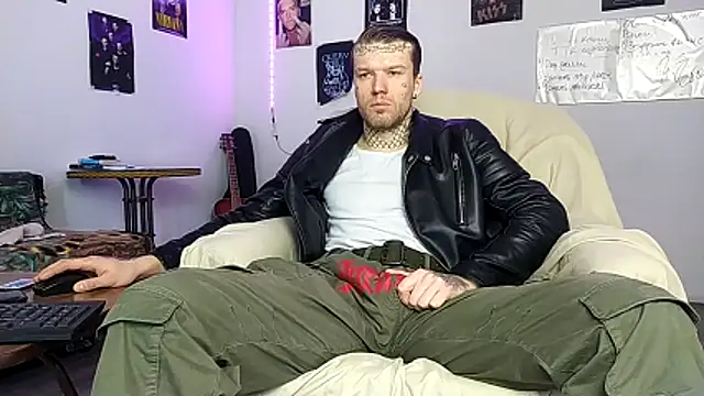 Huntall77 online show from February 6, 2026, 5:47 am