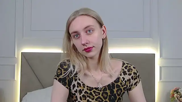 Snapshot of RachaelCute chatting on February 21, 2026, 11:23 am RachaelCute online show from February 21, 2026, 11:23 am