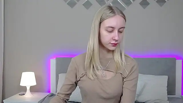 Snapshot of RachaelCute chatting on March 4, 2026, 11:29 am RachaelCute online show from March 4, 2026, 11:29 am