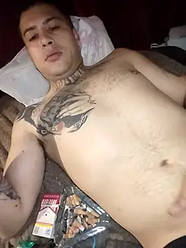 Latrelzin17 online show from November 13, 2025, 3:54 am