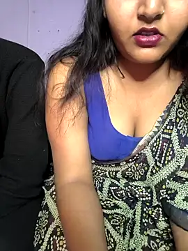 Snapshot of drakezone chatting on January 18, 2026, 3:59 pm drakezone online show from January 18, 2026, 3:59 pm