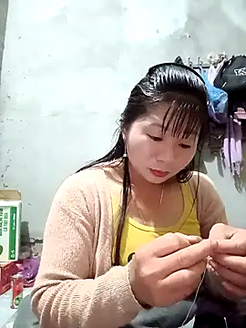 vangkt-cute online show from March 14, 2026, 7:53 pm