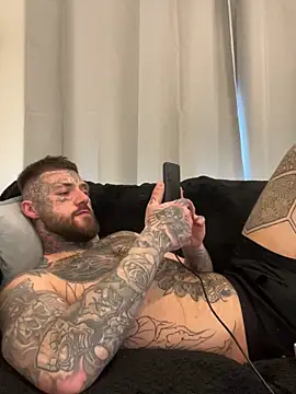 magicmichaell online show from April 19, 2026, 3:13 pm