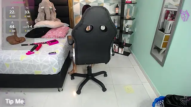 DENIS DALLAS online show from April 7, 2026, 12:18 pm